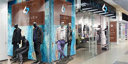 White fir textured 3M overlaminate used in retail space
